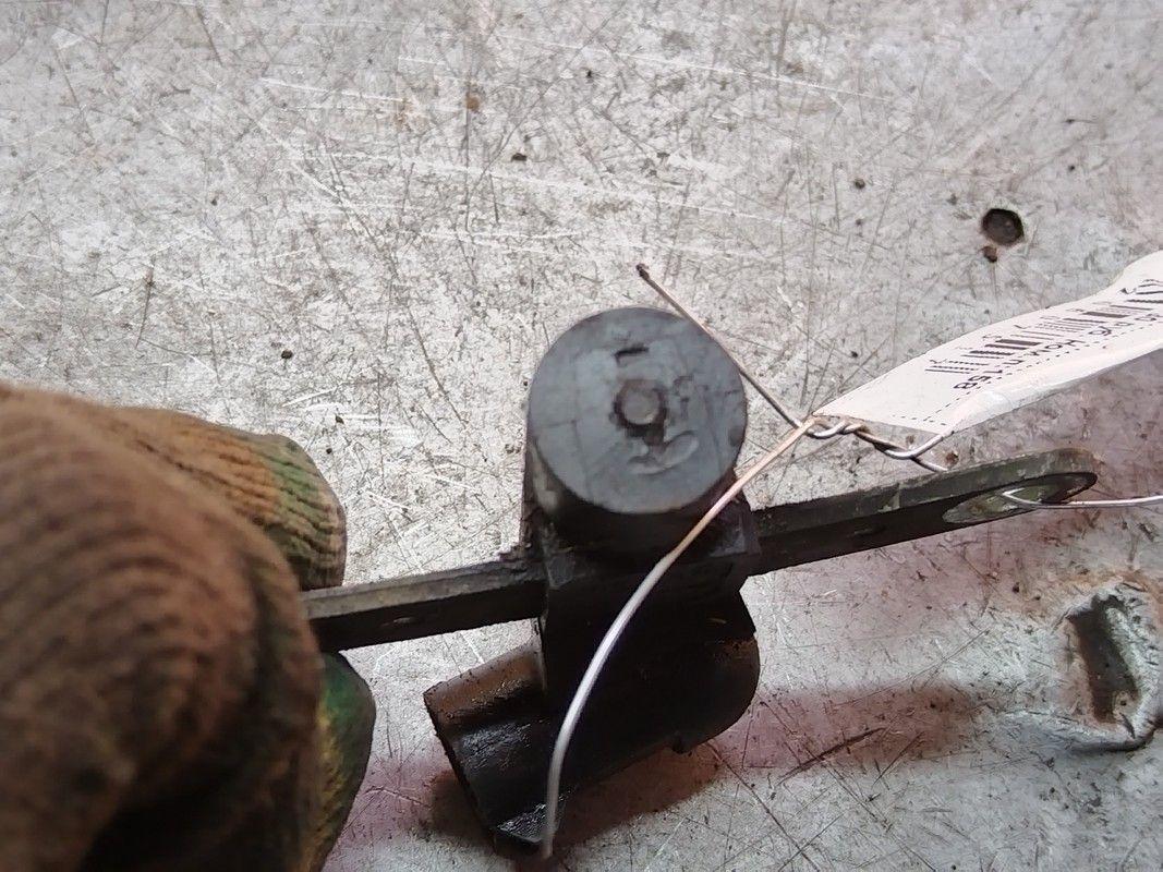 Датчик коленвала QR33DK Renault Scenic купить в магазине запчастей бу