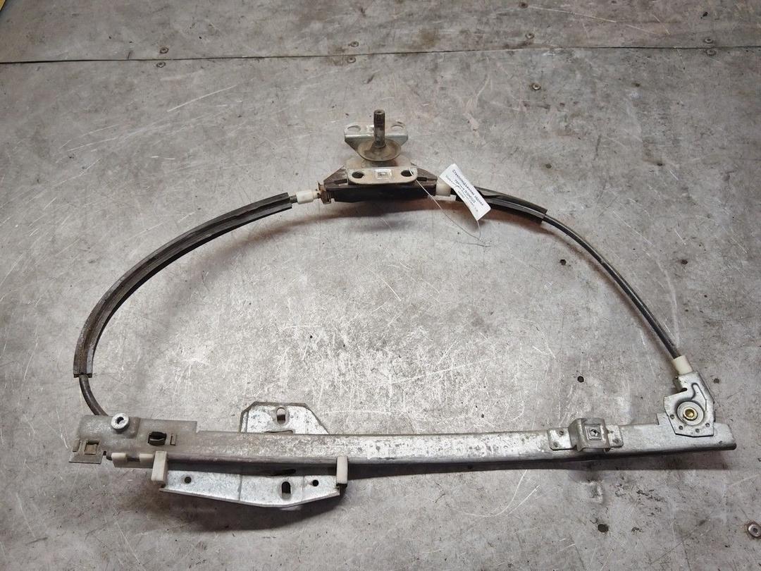 Стеклоподъемник задний правый GQHOU0 Volkswagen Passat