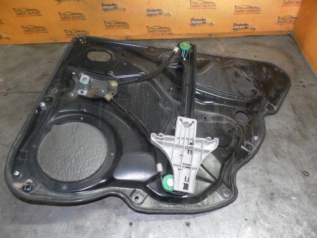 Стеклоподъемник задний левый 33J2LZ Volkswagen Passat купить