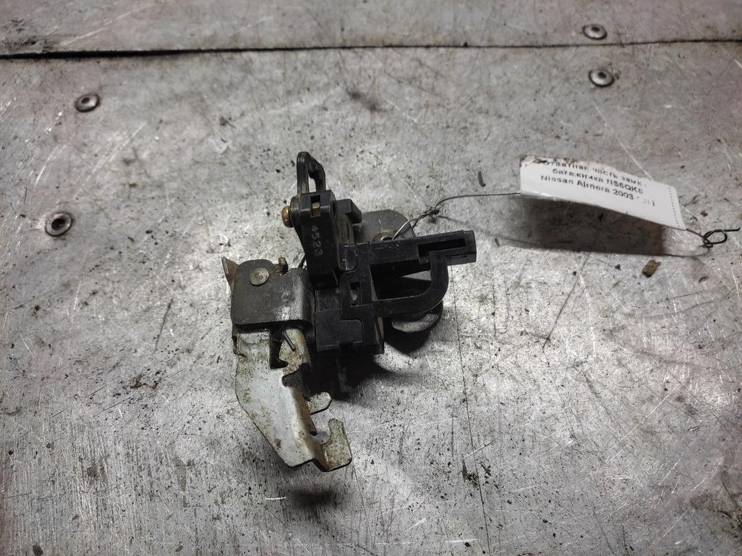 Ответная часть замка багажника NS5QK6 Nissan Almera - Фото 1