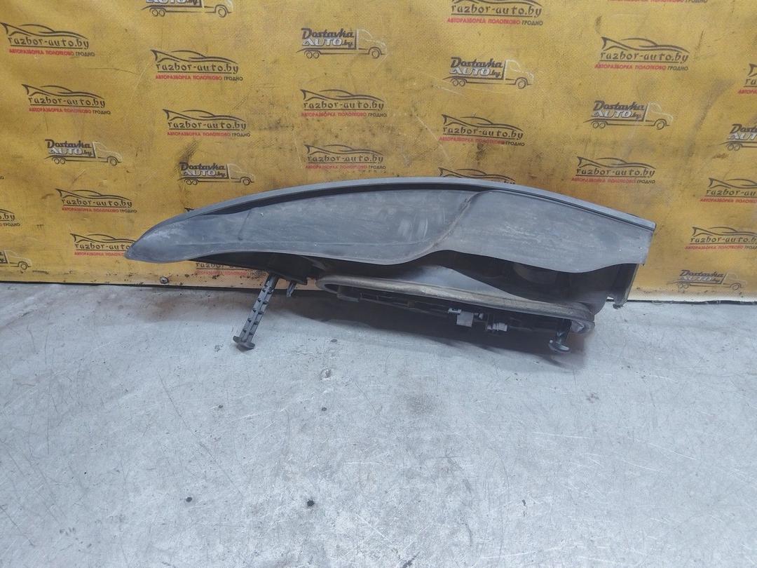 Фонарь задний правый C4FLUJ Renault Laguna купить с доставкой