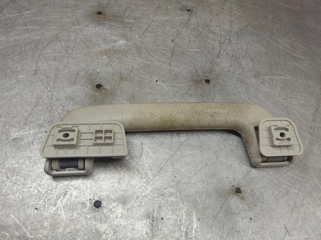 Ручка внутренняя потолочная 8Z9J1Y Ford Fusion купить