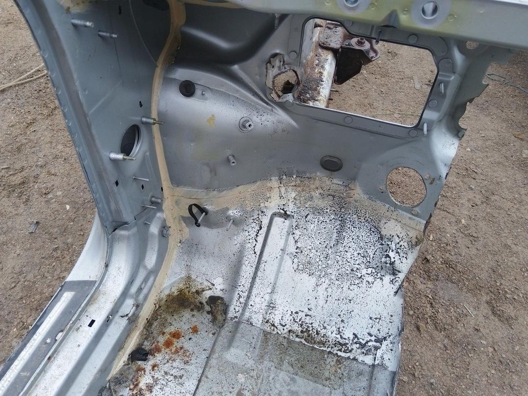 Лонжерон левый IOUHPE Peugeot 406 купить на авторазборке