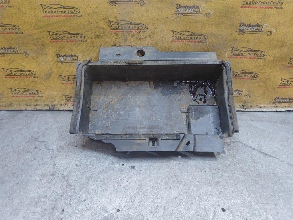 Полка аккумулятора Q4UGKN Citroen Xsara Picasso - Фото 1