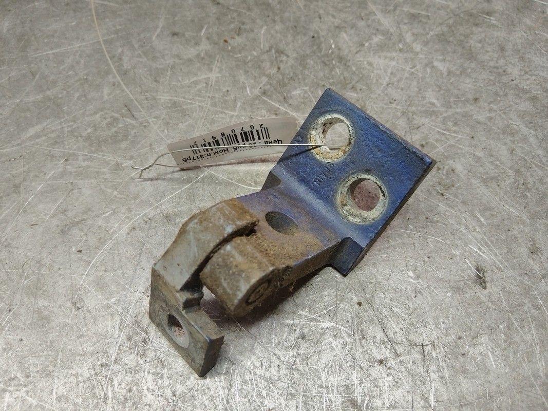 Петля двери передней правой BJ4WQD Seat Cordoba купить