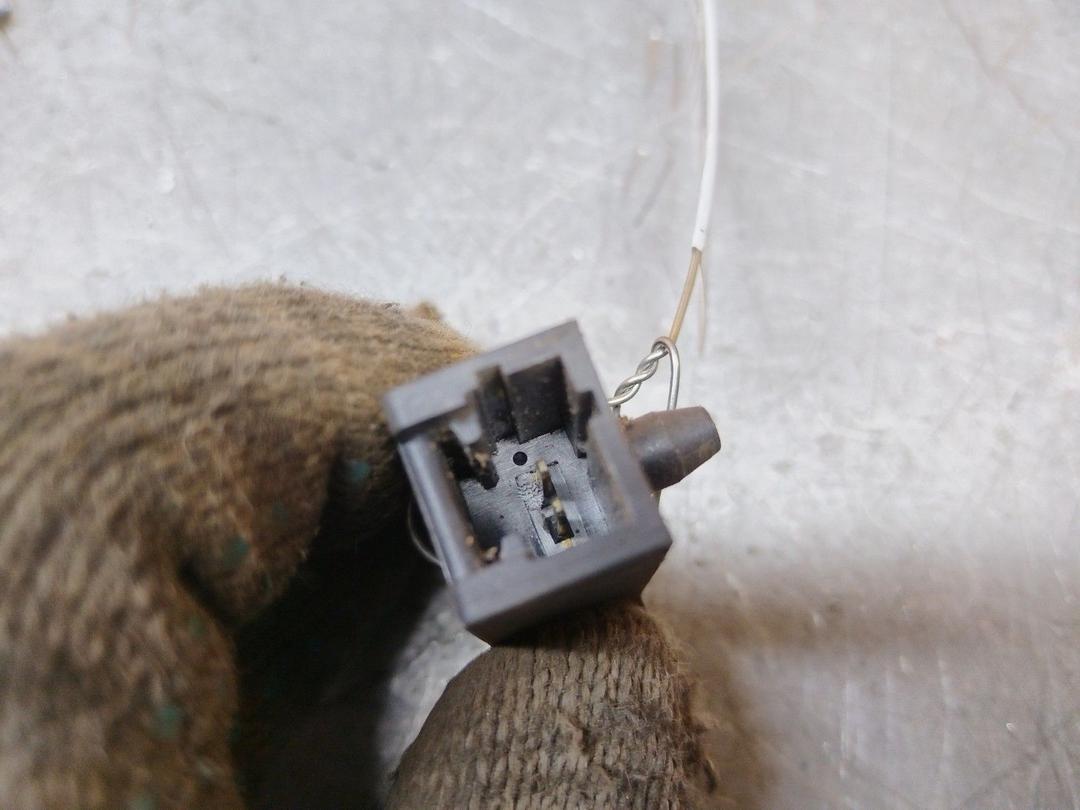 Датчик удара F08GD7 Citroen C3 - Фото 3