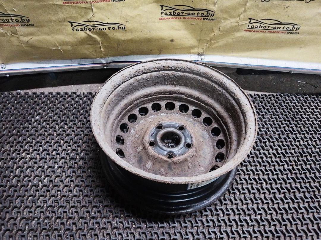 Диск штампованный R15    B4LV11 Audi 100 купить с доставкой