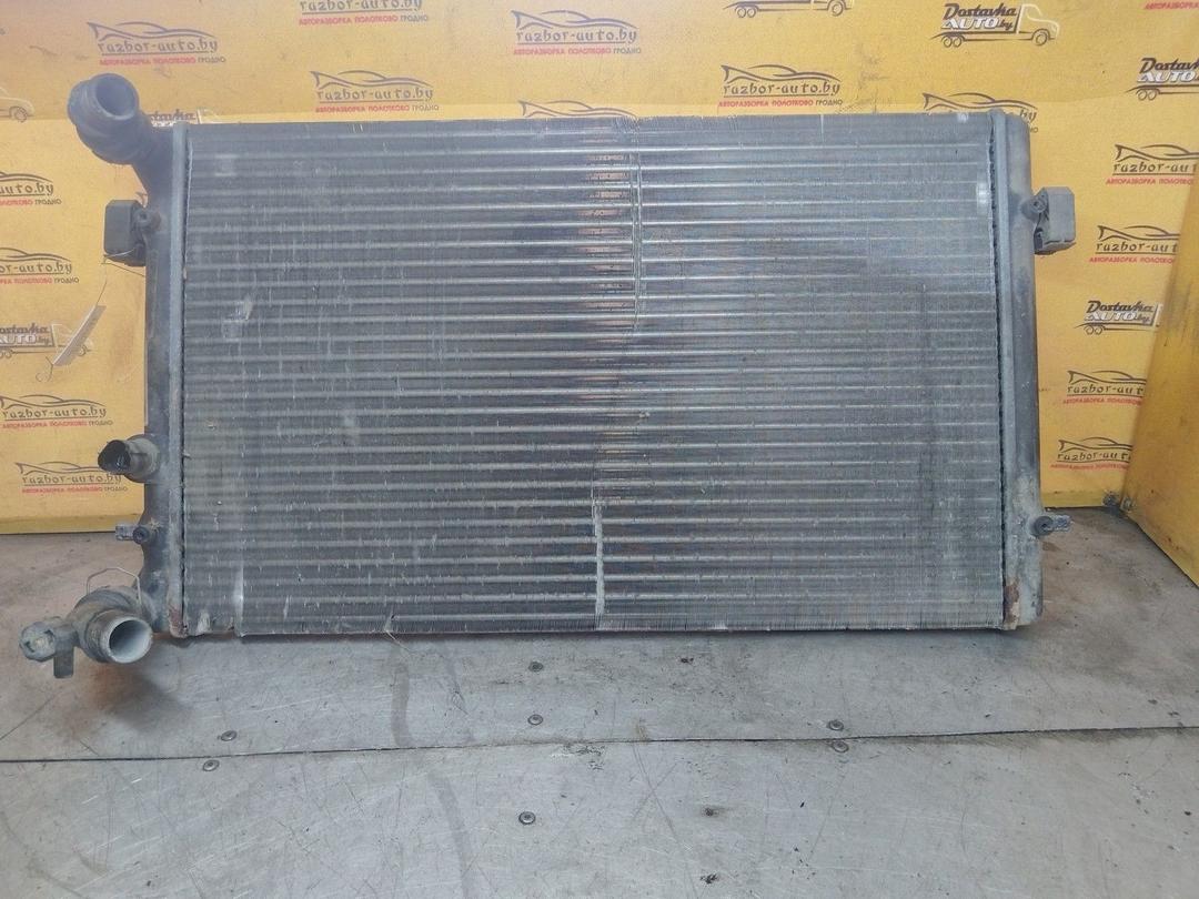 Радиатор (основной) U8PL0Y Volkswagen Golf