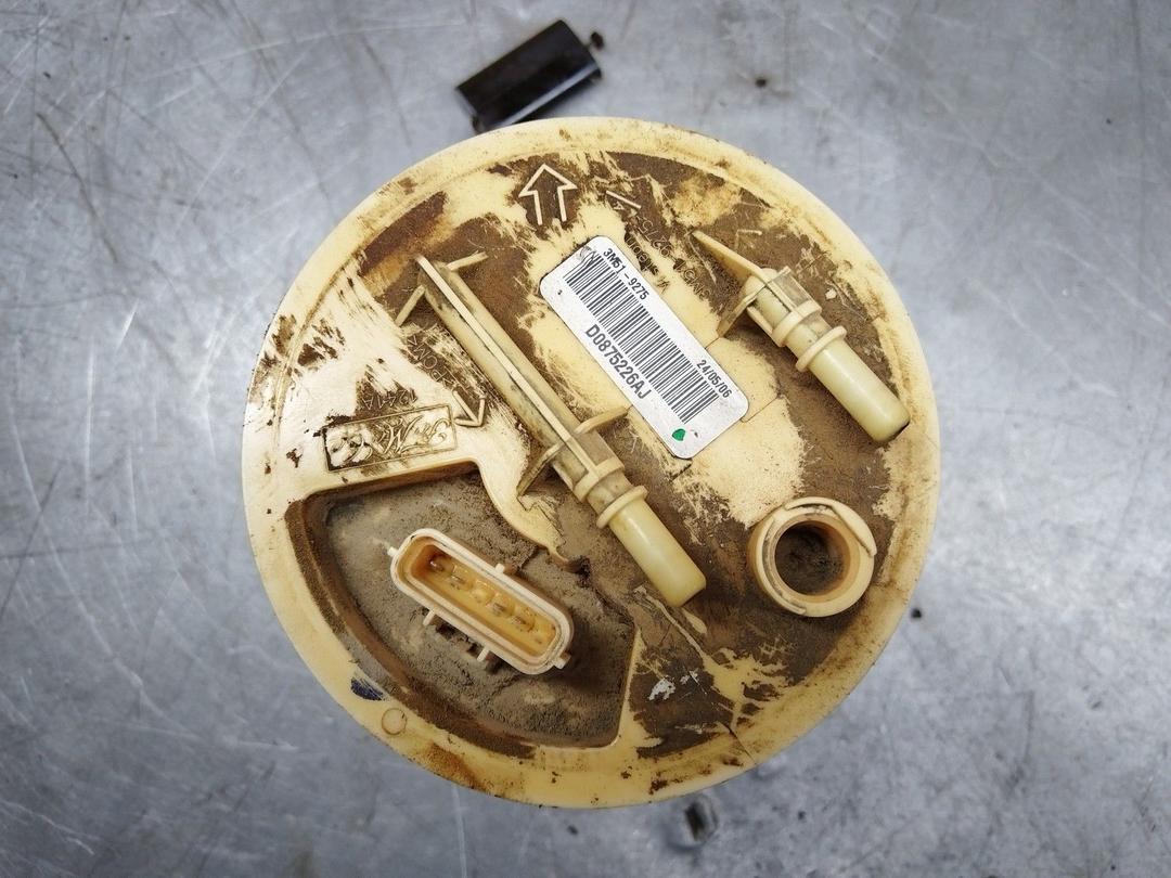 Колба в бак XMRHAM Ford Focus - Фото 2