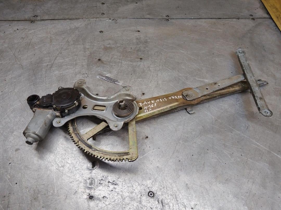 Стеклоподъемник электрический передний левый I77YDE Toyota Avensis Verso - Фото 1