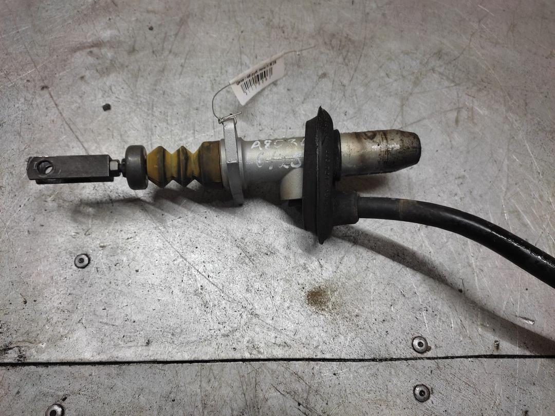 Цилиндр сцепления главный C74ZY9 Audi 80 - Фото 2