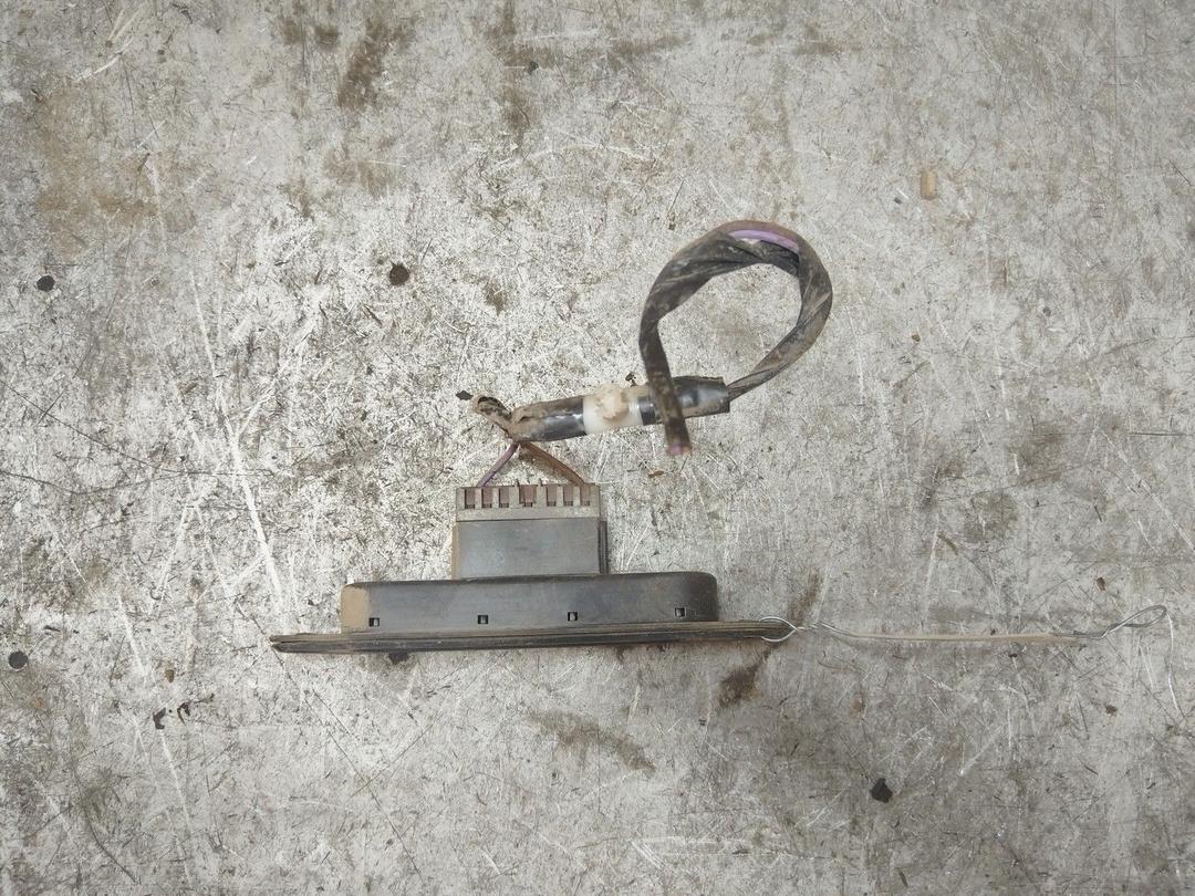 Выключатель концевой (концевик) GQTCR7 Citroen Berlingo купить