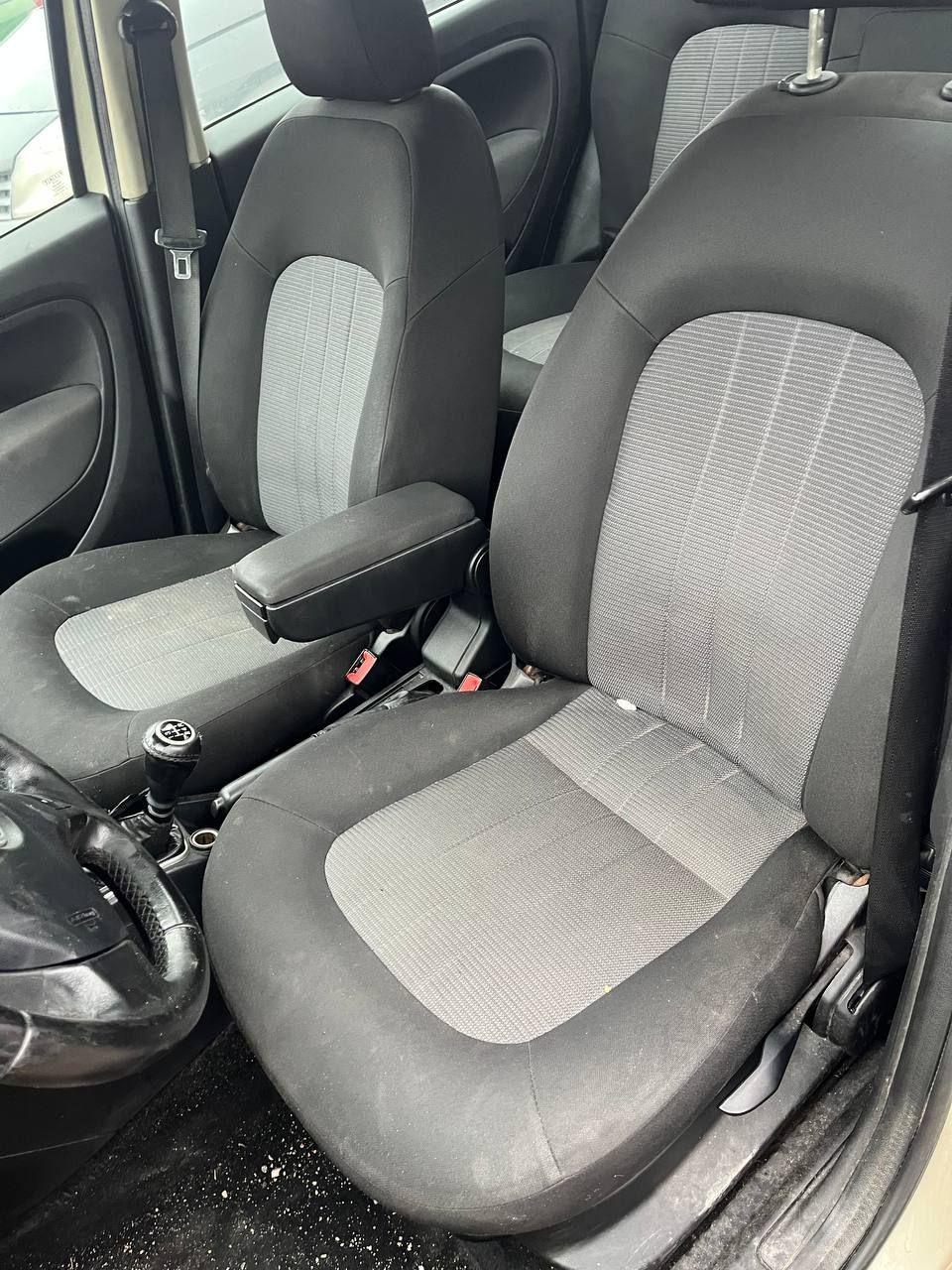 Салон (комплект сидений) 5BE4NM Fiat Linea купить