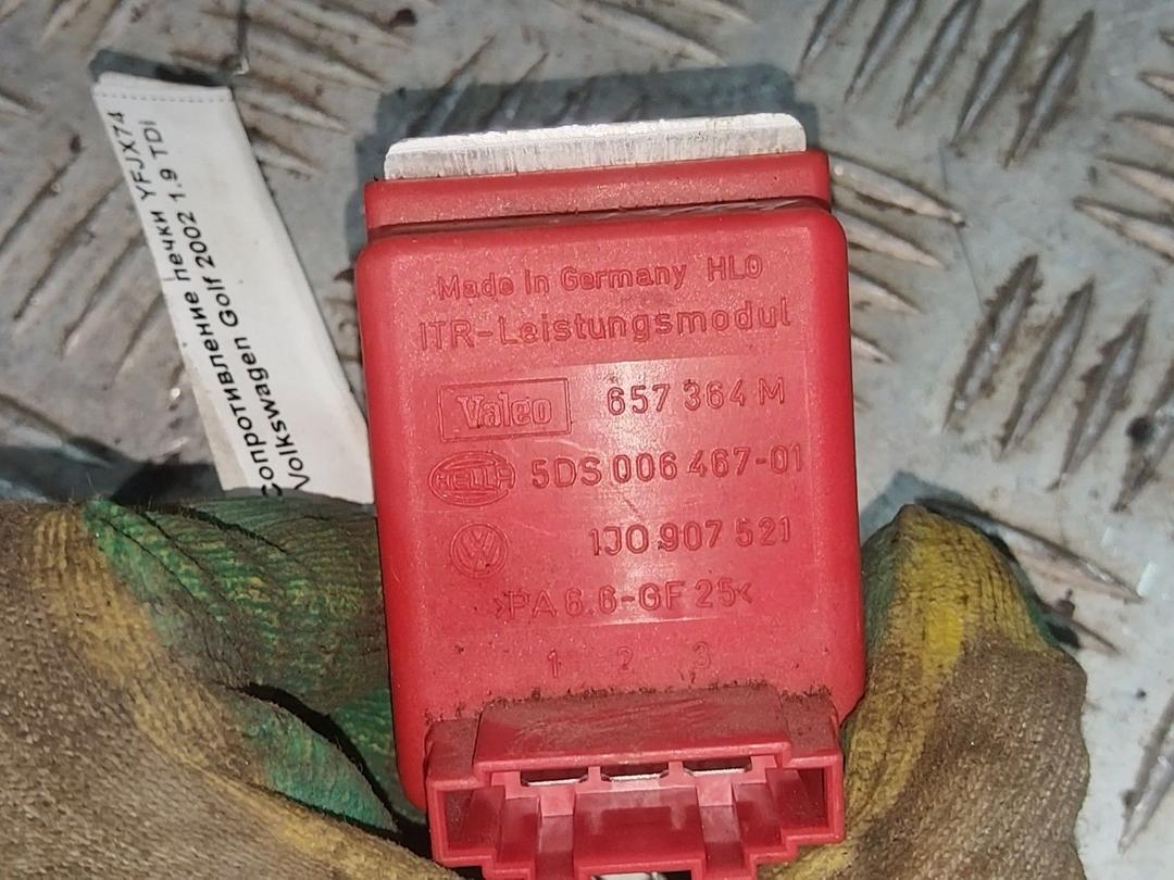 Сопротивление печки YFJX74 Volkswagen Golf купить с доставкой