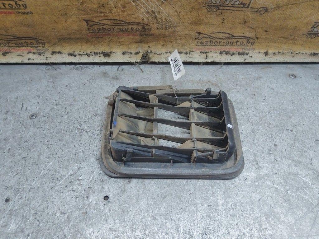 Решетка вентиляции кузова Z2L3L5 Toyota Corolla Verso - Фото 2