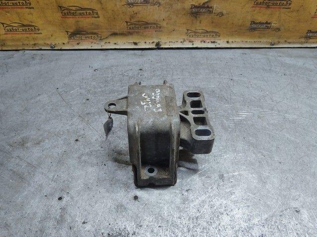 Подушка крепления двигателя HRB1CN Audi A3