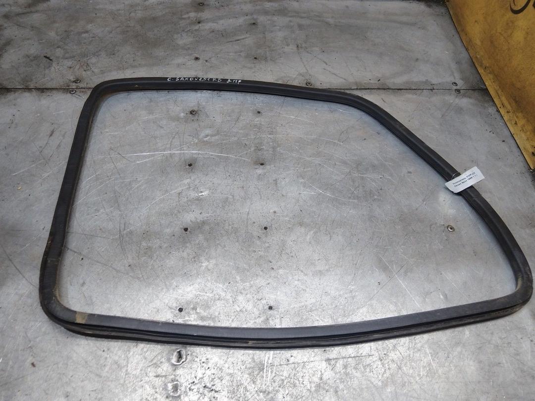 Уплотнитель KWPJ22 Citroen Saxo