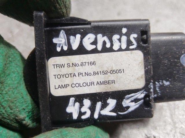 Кнопка корректора фар AF8791 Toyota Avensis купить на авторазборке