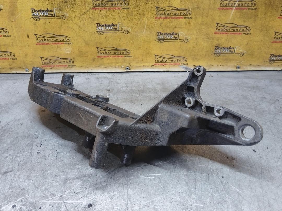 Кронштейн генератора 6649JQ Volvo S80 купить с доставкой