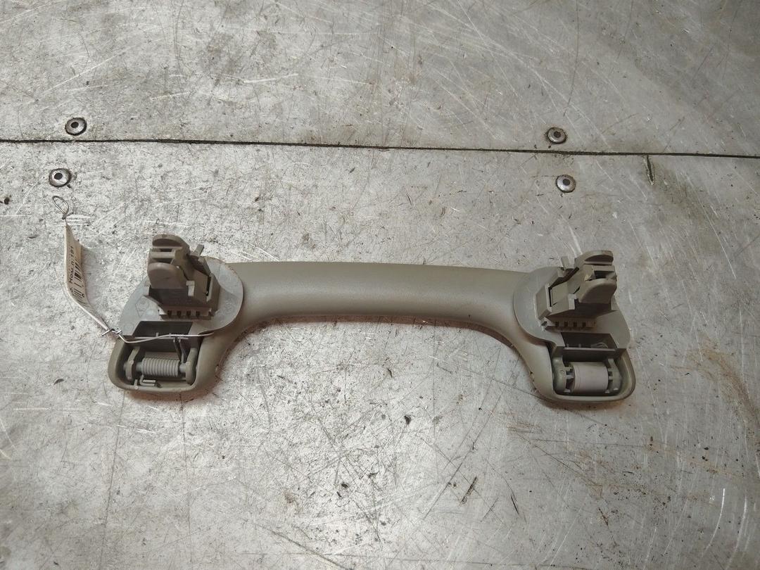 Ручка внутренняя потолочная YC1L6J Renault Scenic - Фото 2