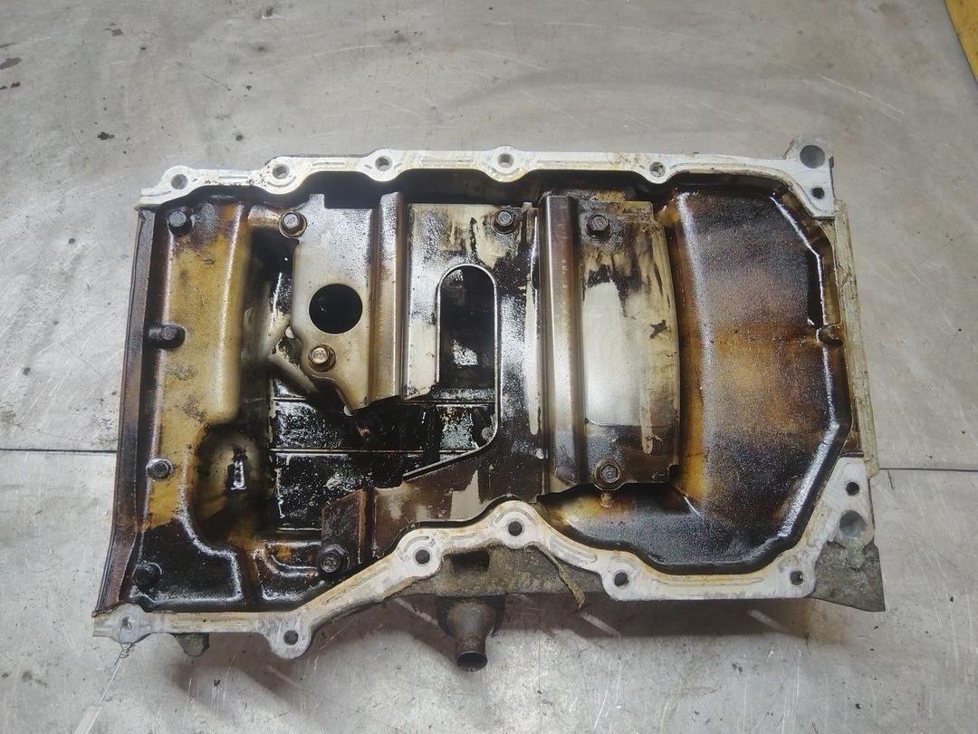 Поддон 70325L Mazda 6