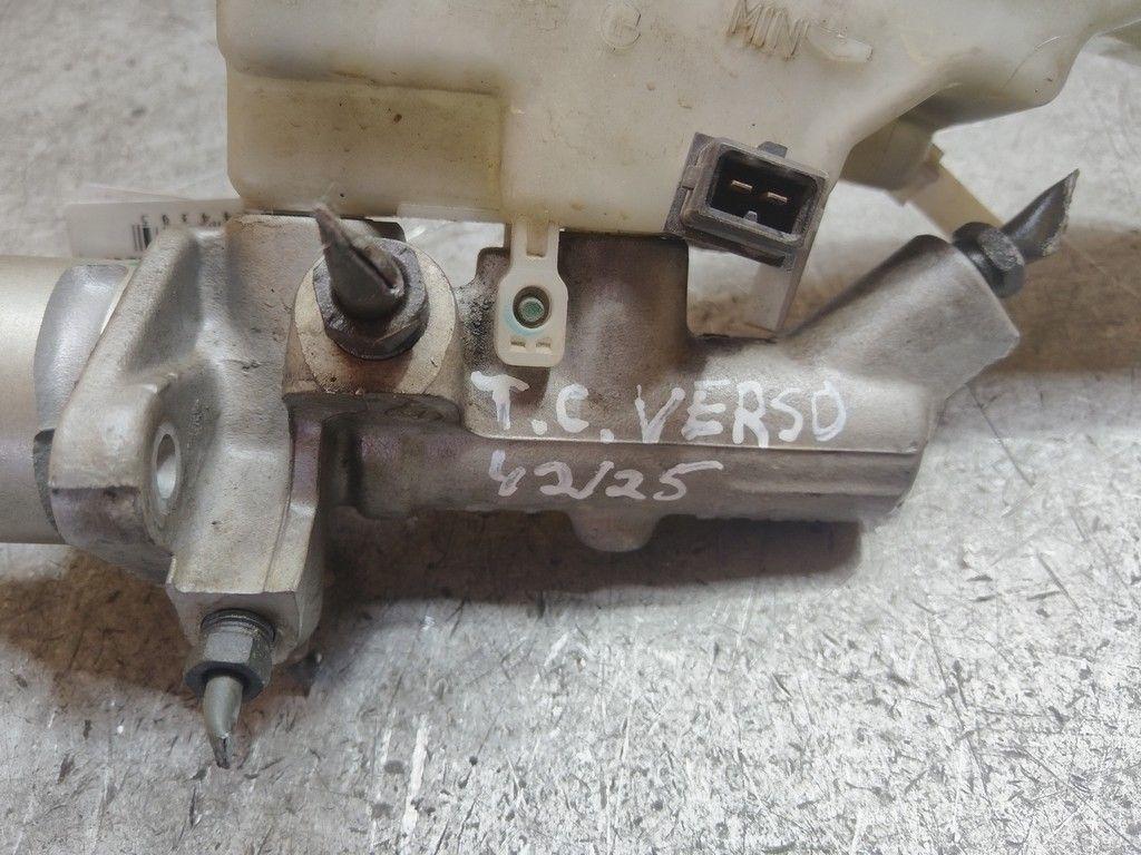 Цилиндр тормозной главный XL3W8D Toyota Corolla Verso - Фото 6