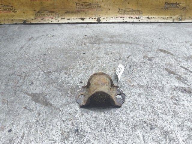 Крепление втулки стабилизатора WU31VX Ford Galaxy