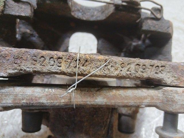 Суппорт передний правый A4MMHM Volvo S60 купить с доставкой