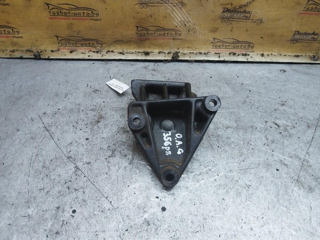 Кронштейн двигателя Q2D824 Opel Astra - Фото 3