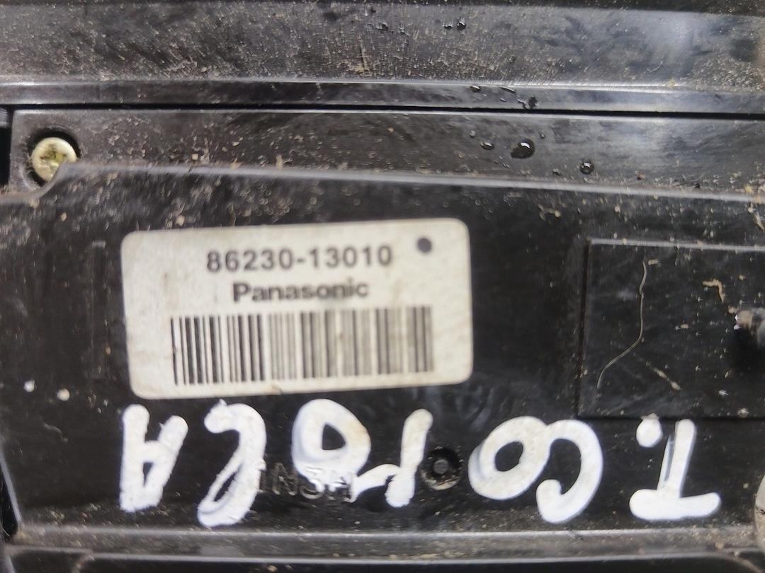 Кнопка руля IVEOW9 Toyota Corolla купить с доставкой. Огромный выбор салонов. У нас есть практически все.