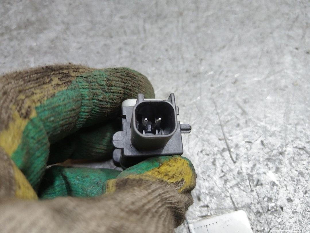 Датчик удара E1PH0D Ford Focus - Фото 3