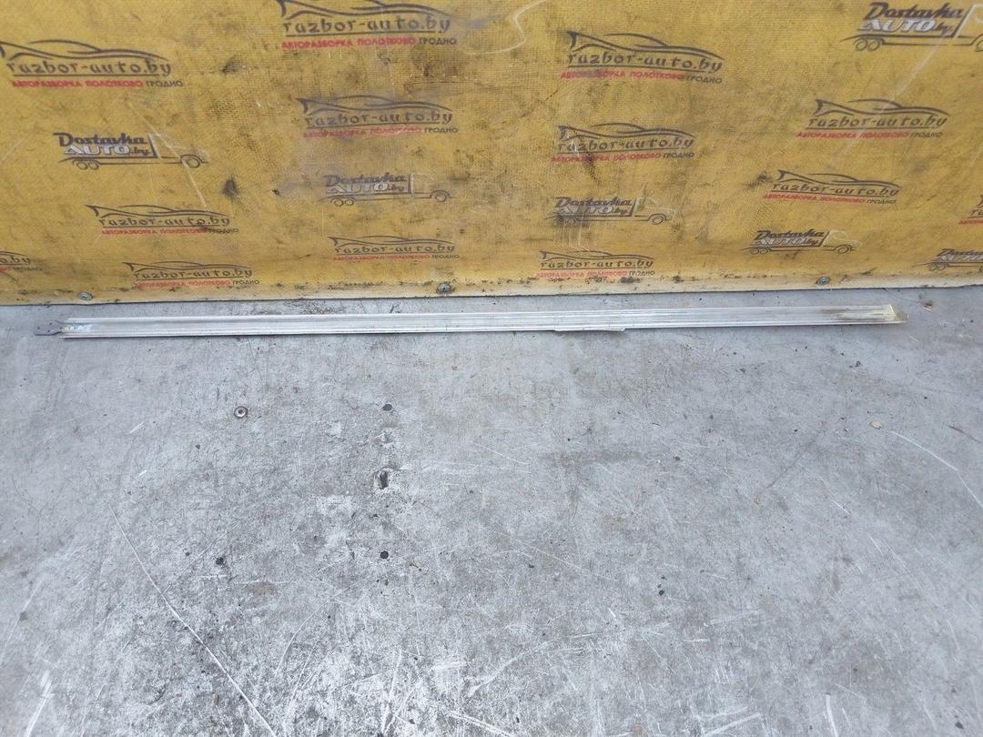 Молдинг стекла заднего 3D21Q4 Volvo XC70 купить