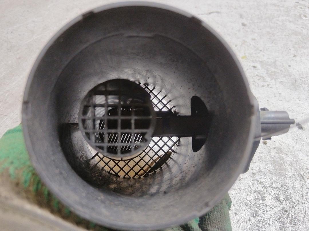 Расходомер воздуха C683S5 Opel Vectra купить на авторазборке