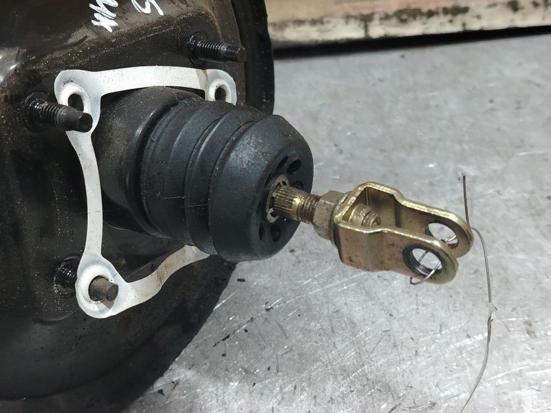 Вакуумный усилитель тормозов 5T6KS3 Mitsubishi Carisma - Фото 4