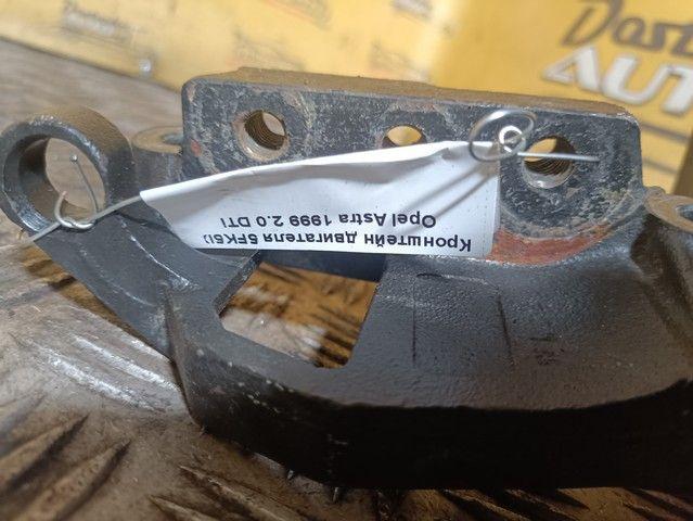 Кронштейн двигателя 5FK5IX Opel Astra - Фото 1