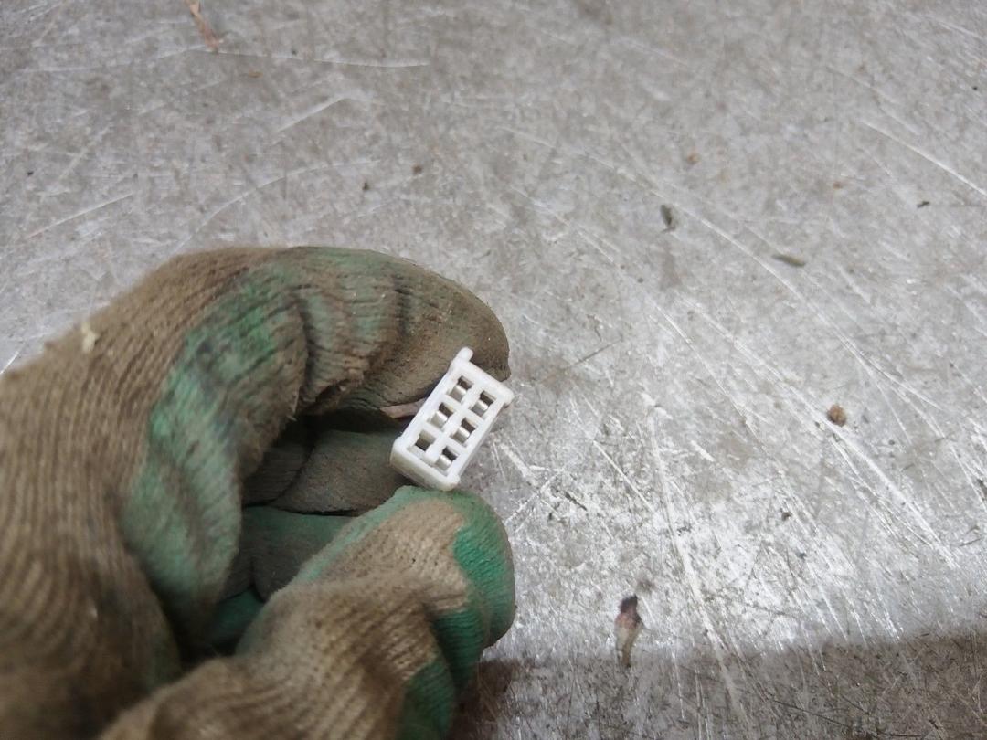 Замок двери передней левой Q4JECN Mazda Premacy - Фото 3