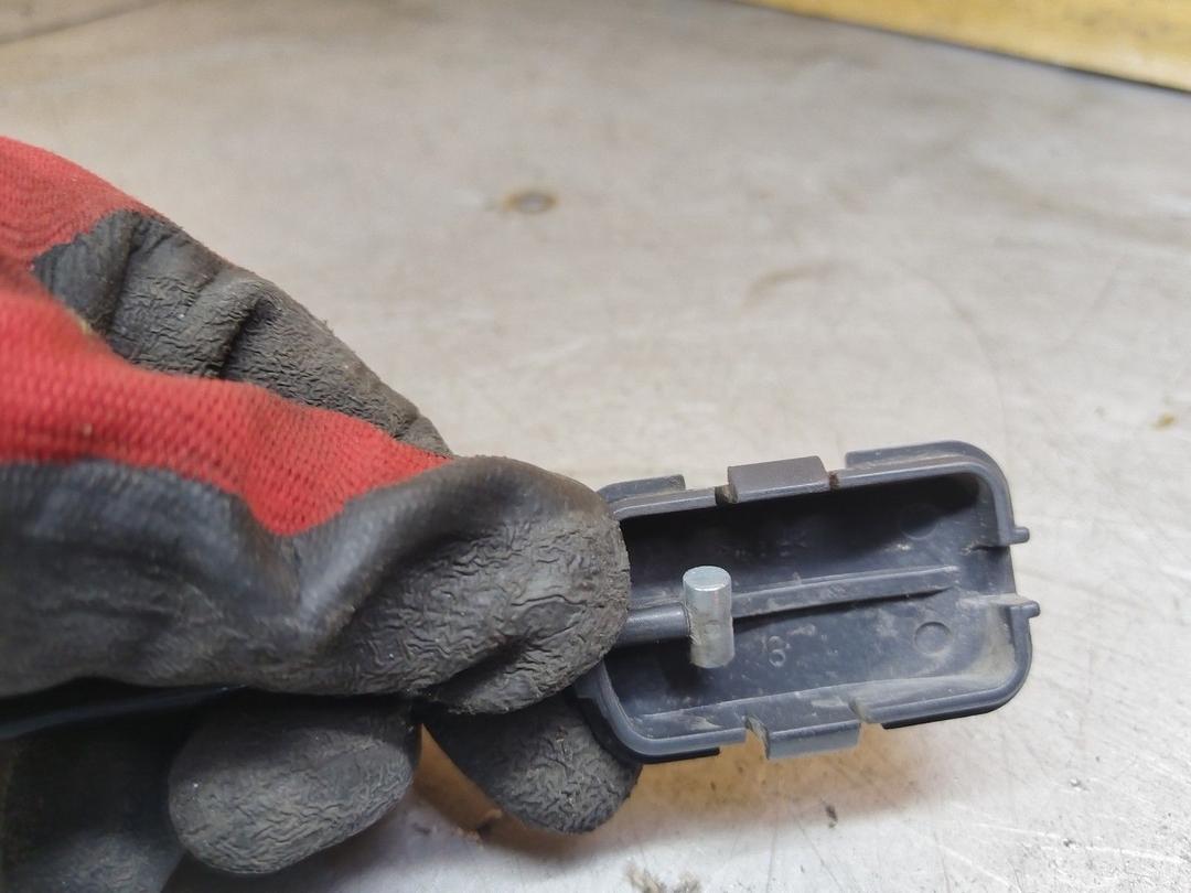 Замок двери передней правой LGSIBU Renault Scenic купить с доставкой