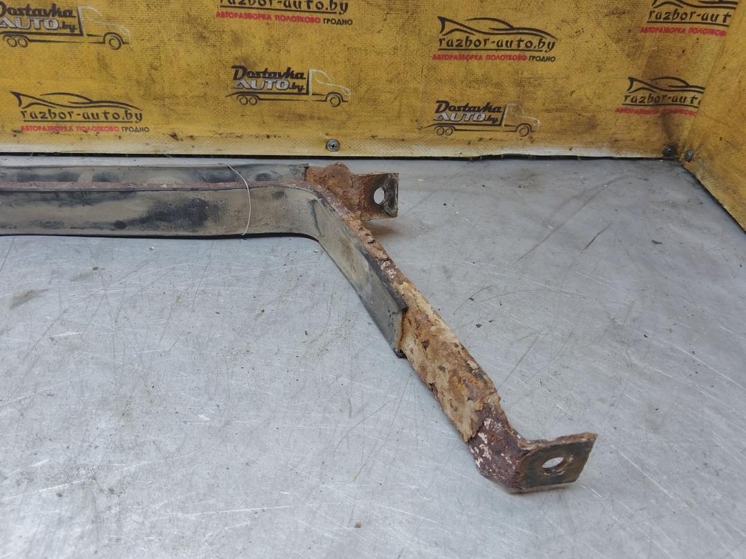 Крепление топливного бака L362E5 Toyota Avensis купить в магазине запчастей бу