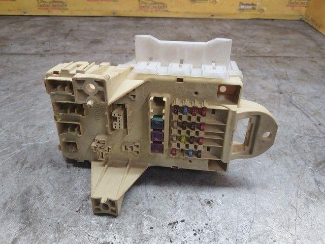 Блок предохранителей 51MH8U Toyota Yaris купить