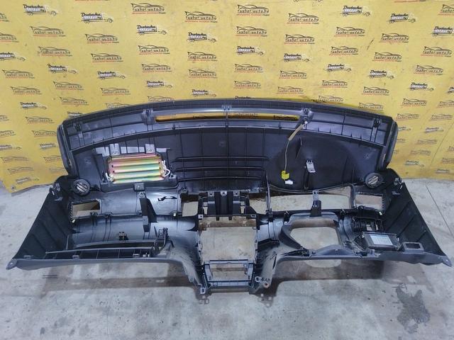 Панель передняя салона (торпедо) ZEN1RU Toyota Corolla undefined