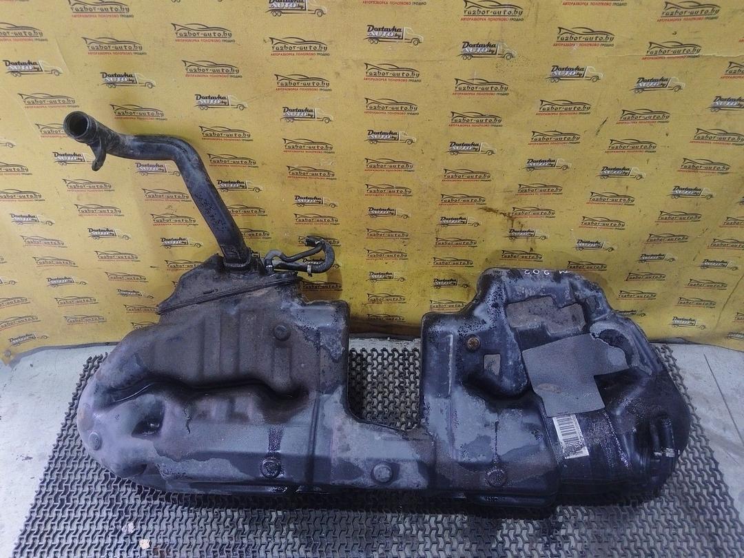 Бак топливный FQUXUF Mercedes C W202 купить на авторазборке