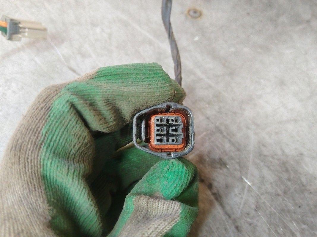 Проводка двери передней левой K5ZFZV Hyundai Matrix купить с доставкой