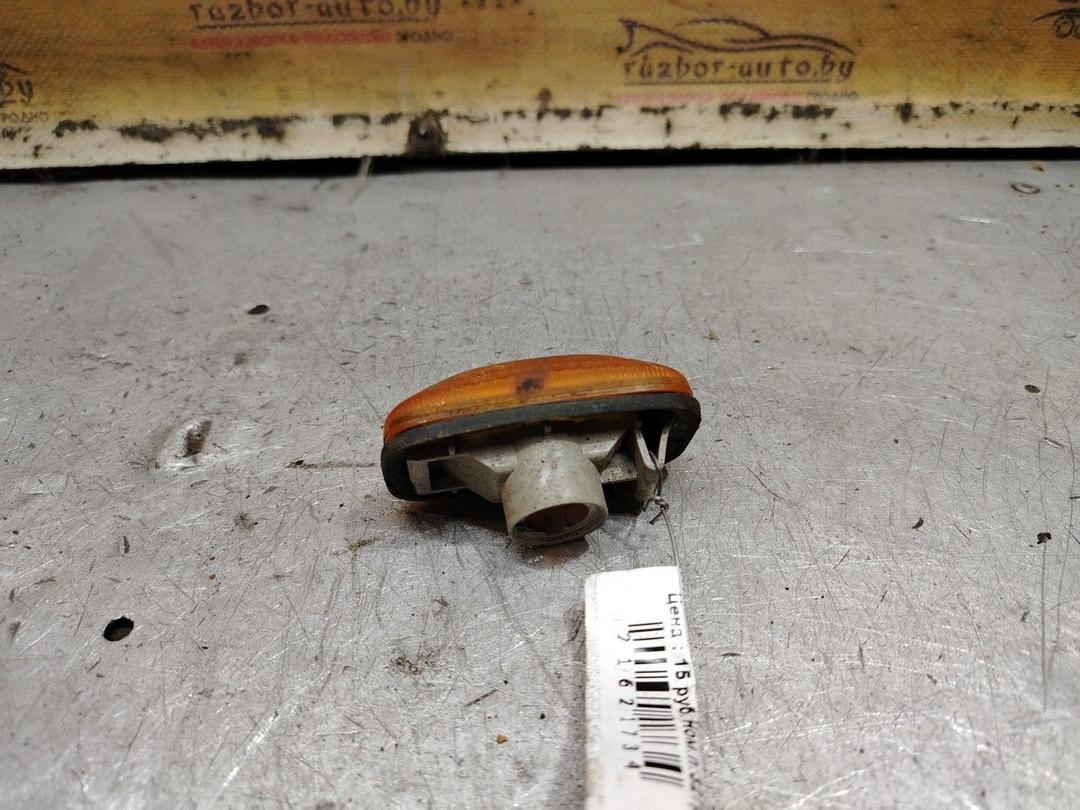 Повторитель передний правый 5TV88J Nissan Primera - Фото 2