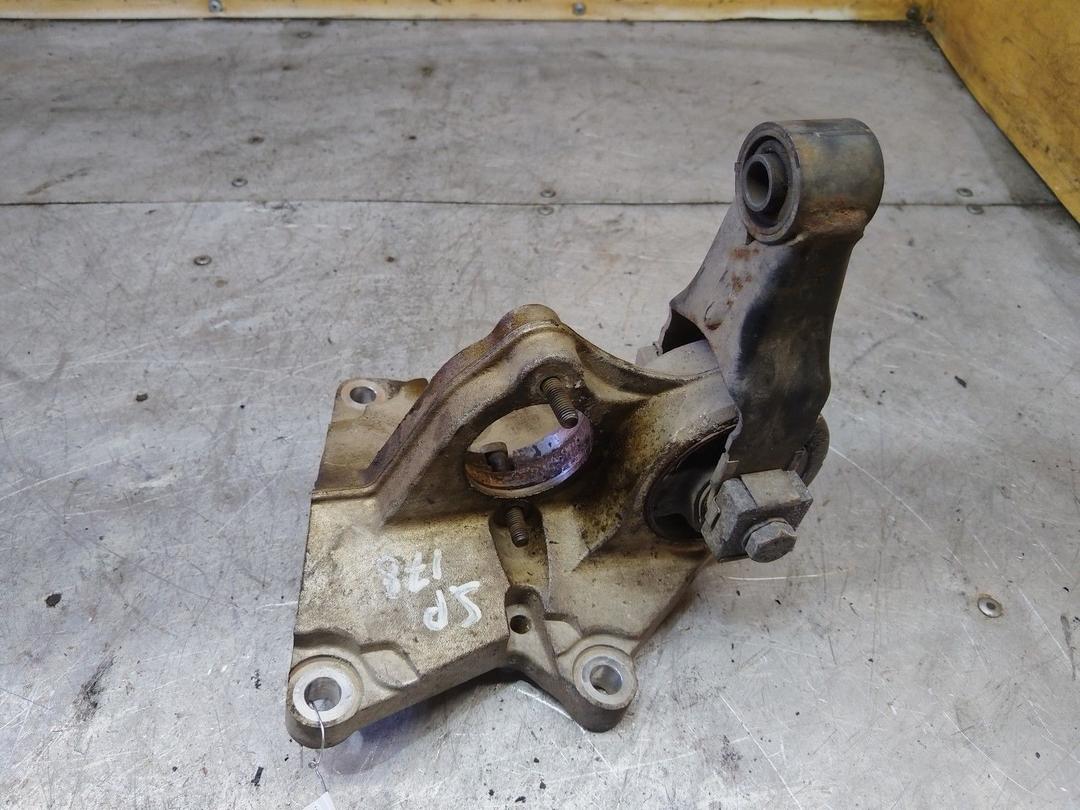 Кронштейн полуоси 2222W6 Citroen Xsara Picasso - Фото 1