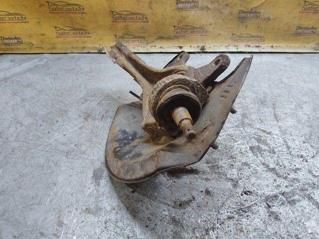 Кулак поворотный правый TAANKN Honda FR-V купить на авторазборке