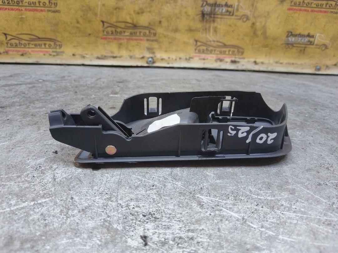 Ручка внутренняя передняя правая 6R25SM Skoda Fabia купить в магазине запчастей бу