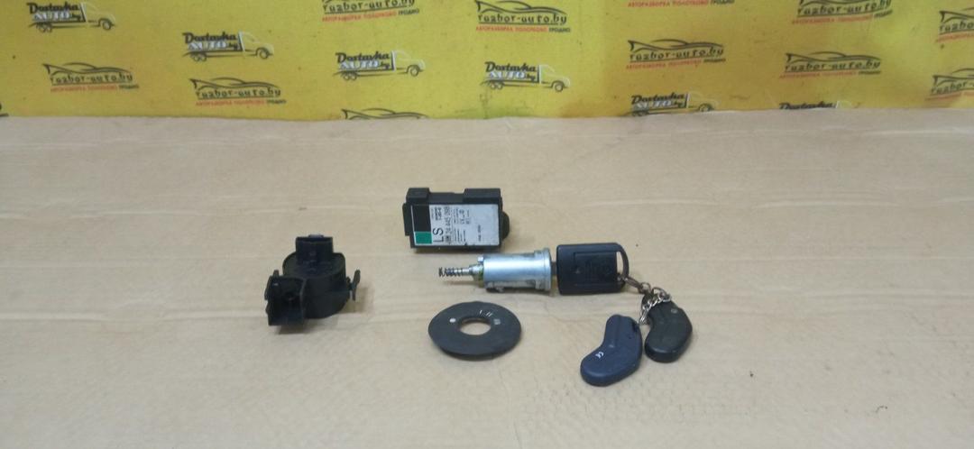 Замок зажигания SOARD0 Opel Meriva купить с доставкой. Огромный выбор запчастей и марок авто. У нас есть практически все.