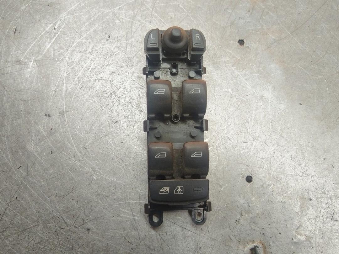 Блок управления стеклоподъемниками SWAUV1 Volvo XC70 - Фото 1