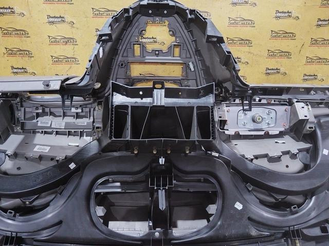 Панель передняя салона (торпедо) 9KTBB9 Citroen Xsara Picasso undefined