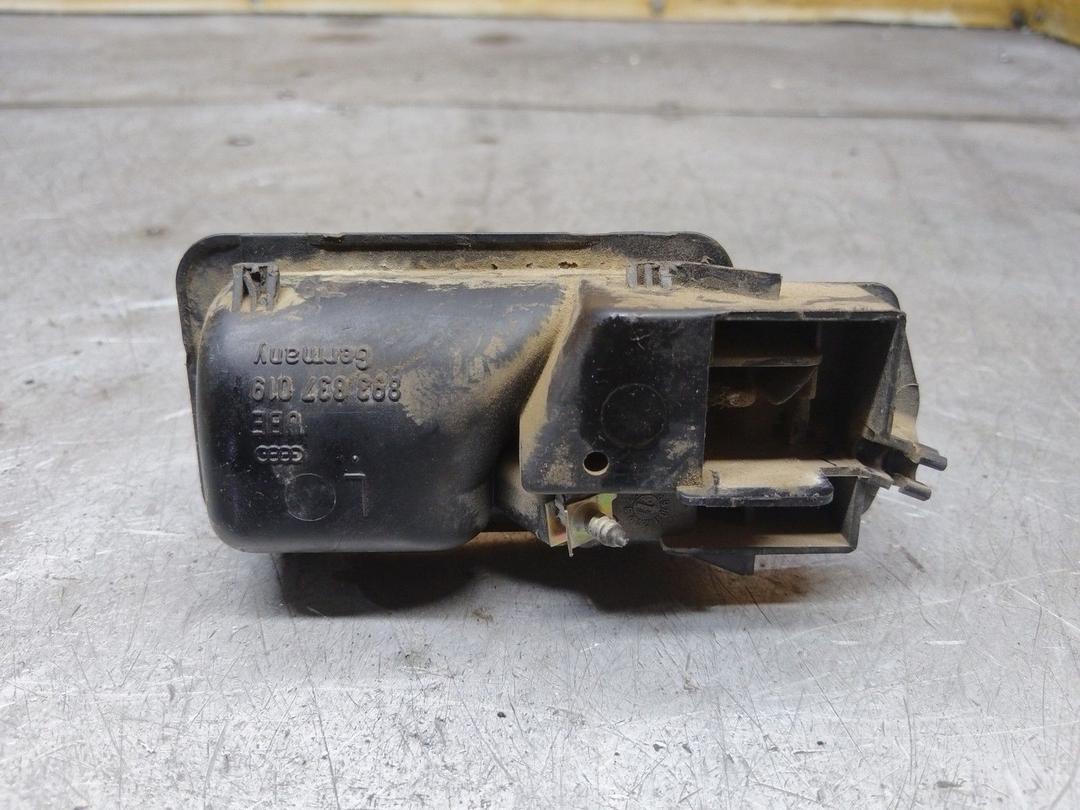 Ручка внутренняя задняя левая 8BLOA6 Audi 80 купить